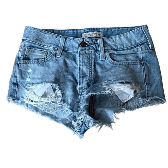 Vtg Abercrombie & Fitch Women's Button Fly Shorts Distressed Raw Hem Y2K - Picture 1 of 8